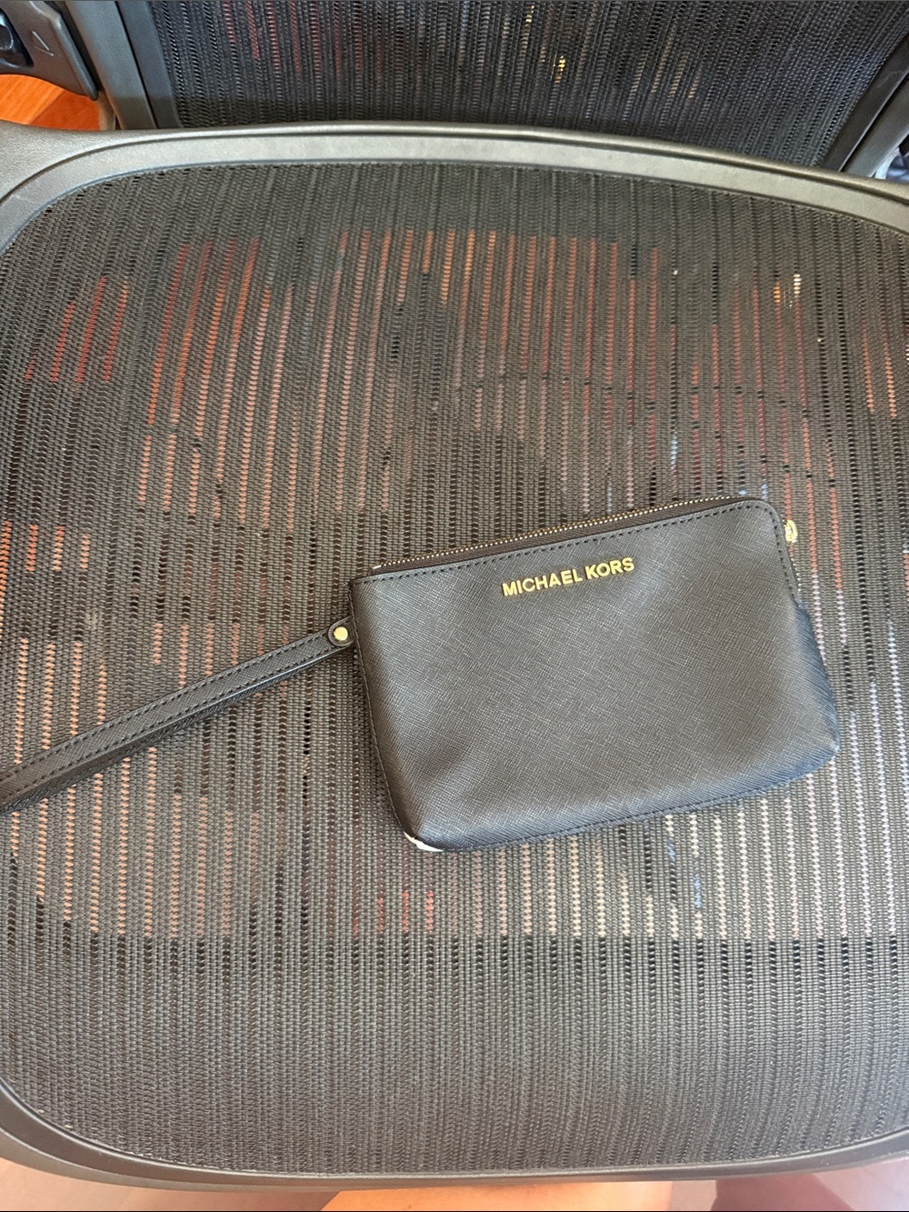 Authentic Michael Kors Two-Tone Saffiano Leather Wristlet Pouch